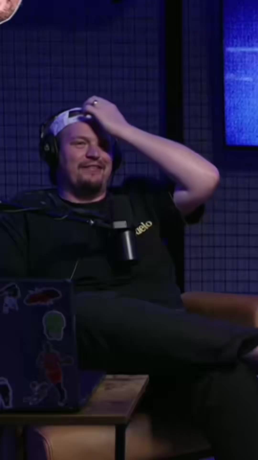 Barstool Sports: “Poking on Facebook was virtual fingering” -@RealMikeyBets on @ShrinkageBSS https://t.co/ff7XljXAuF
