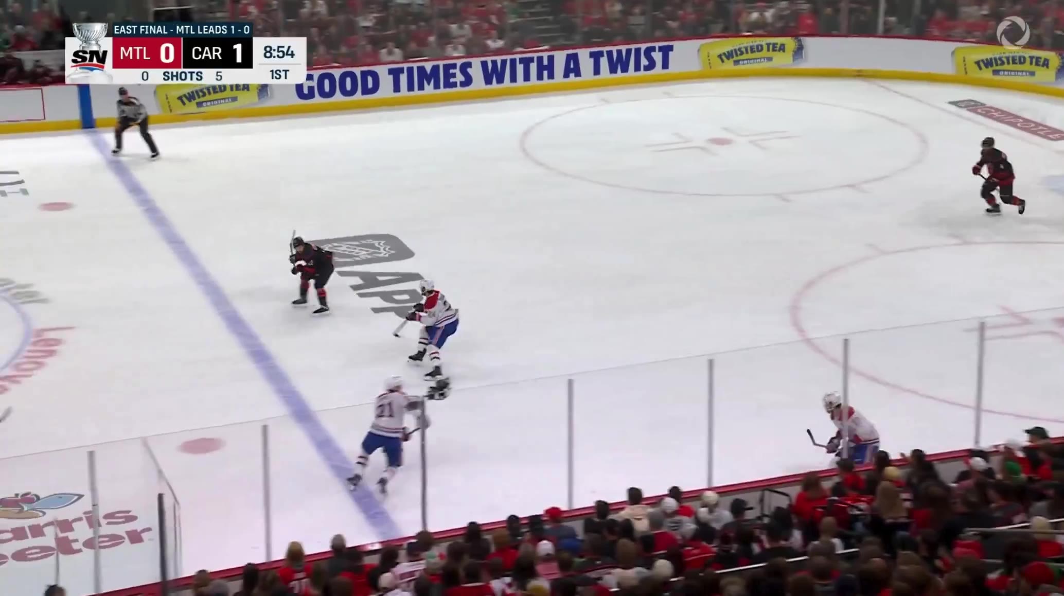Barstool Gambling: FIRST SHOT AND GOAL FOR MONTREAL  https://t.co/SXsxWLLLJk