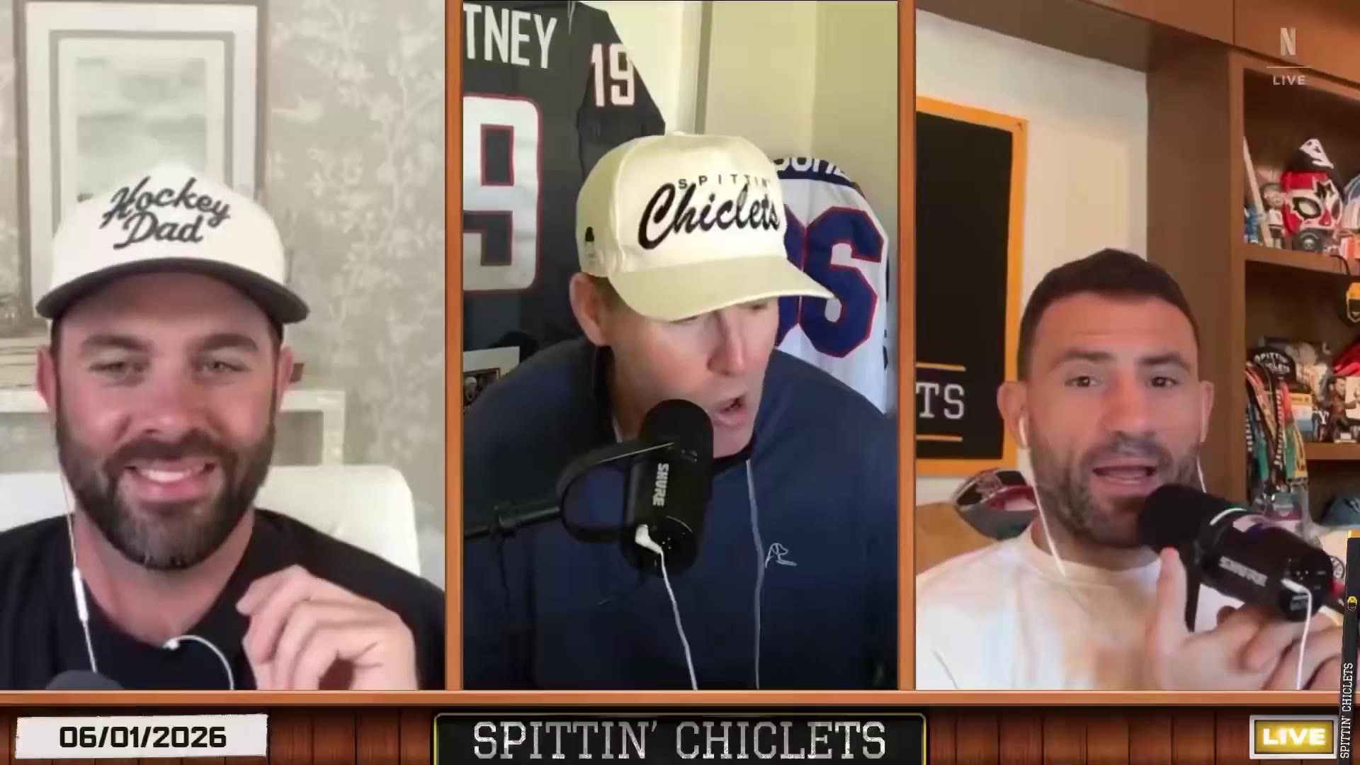 Viva La Stool: “You look exactly like a guy that knows where bodies are buried” -@ryanwhitney6 to @Blutman27 https://t.co/DXiHcqkorM