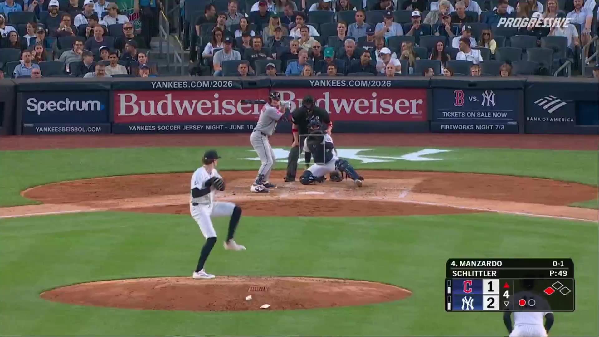 Barstool Sports: Zack Hample receives High Fives from Yankees fans after snagging a Guardians Home Run  https://t.co/fVQrLsoZ58