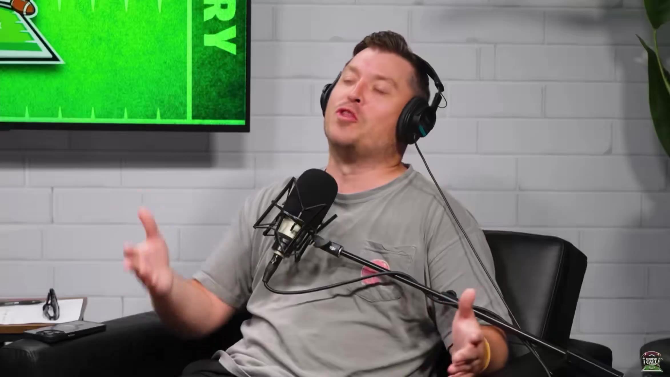 Viva La Stool: Confirmed: Bosco says it’s all jokes but admits he would have kept the money if Max gave it to him https://t.co/AfOT1Vi5