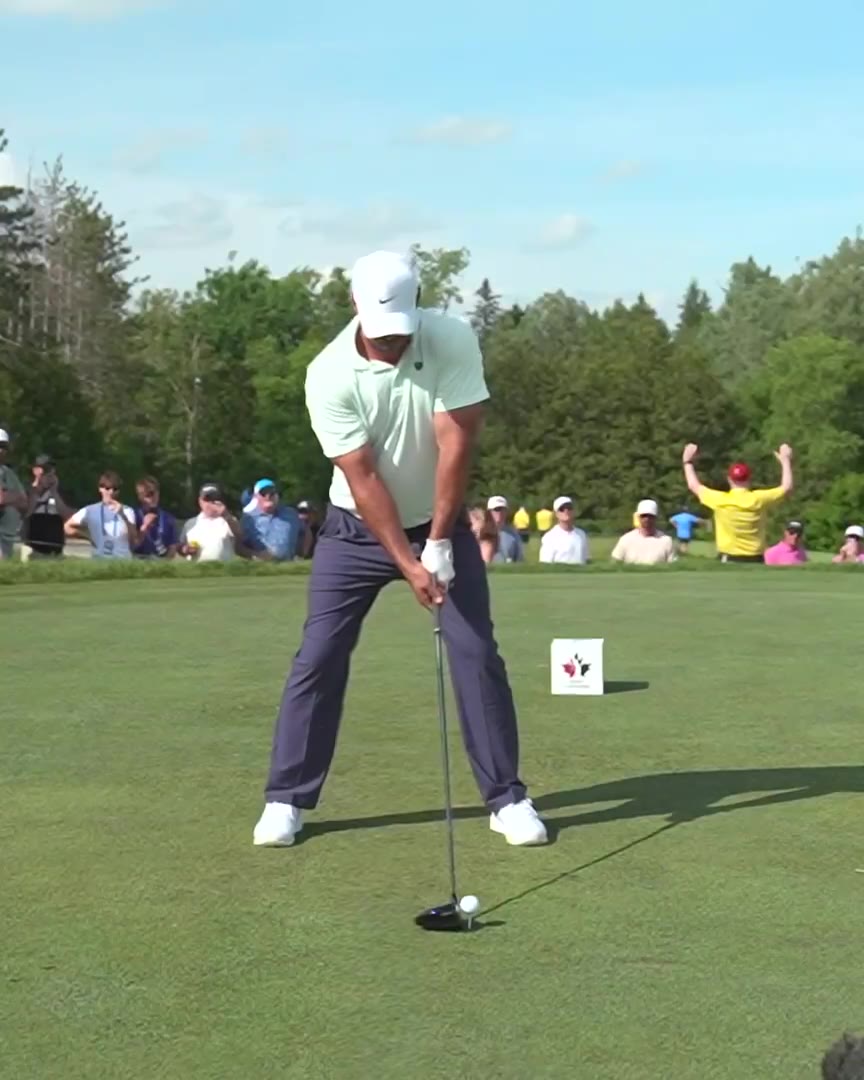 Fore Play: 362 yard BOMB. Throws another dart. Drains the putt.

Brooks is DIALED https://t.co/uZuF8oVBRc