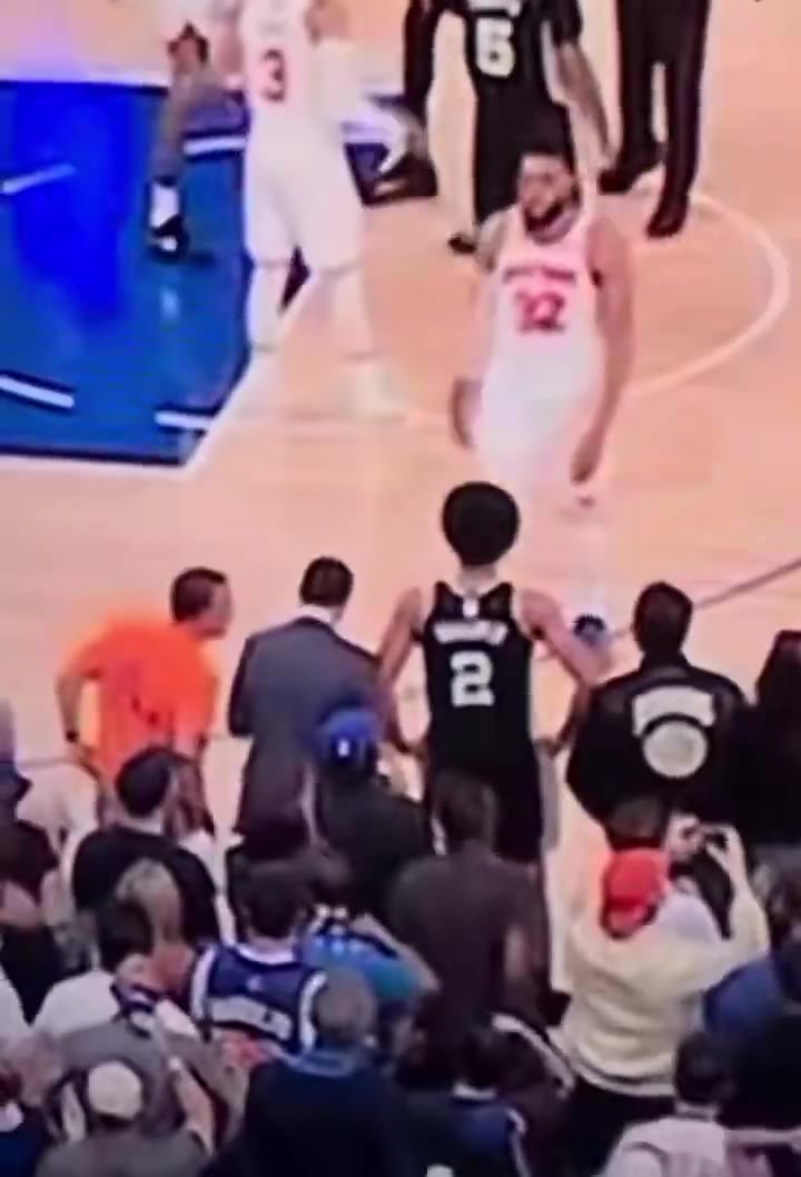 Pardon My Take: KAT had fans get closer to Dylan Harper on the inbound https://t.co/d1a0q8sCxx