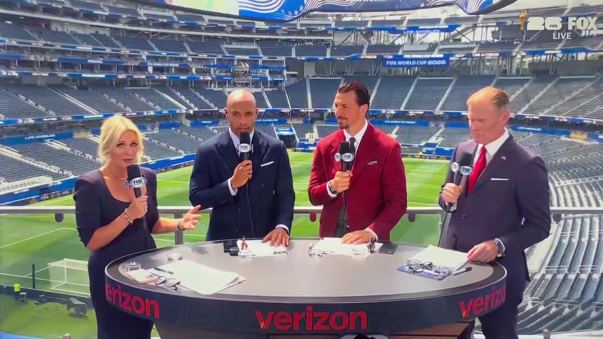 PFT Commenter: Alexi Lalas just went up from negative infinity to plus 10 in my book https://t.co/i7hPjCJxDi