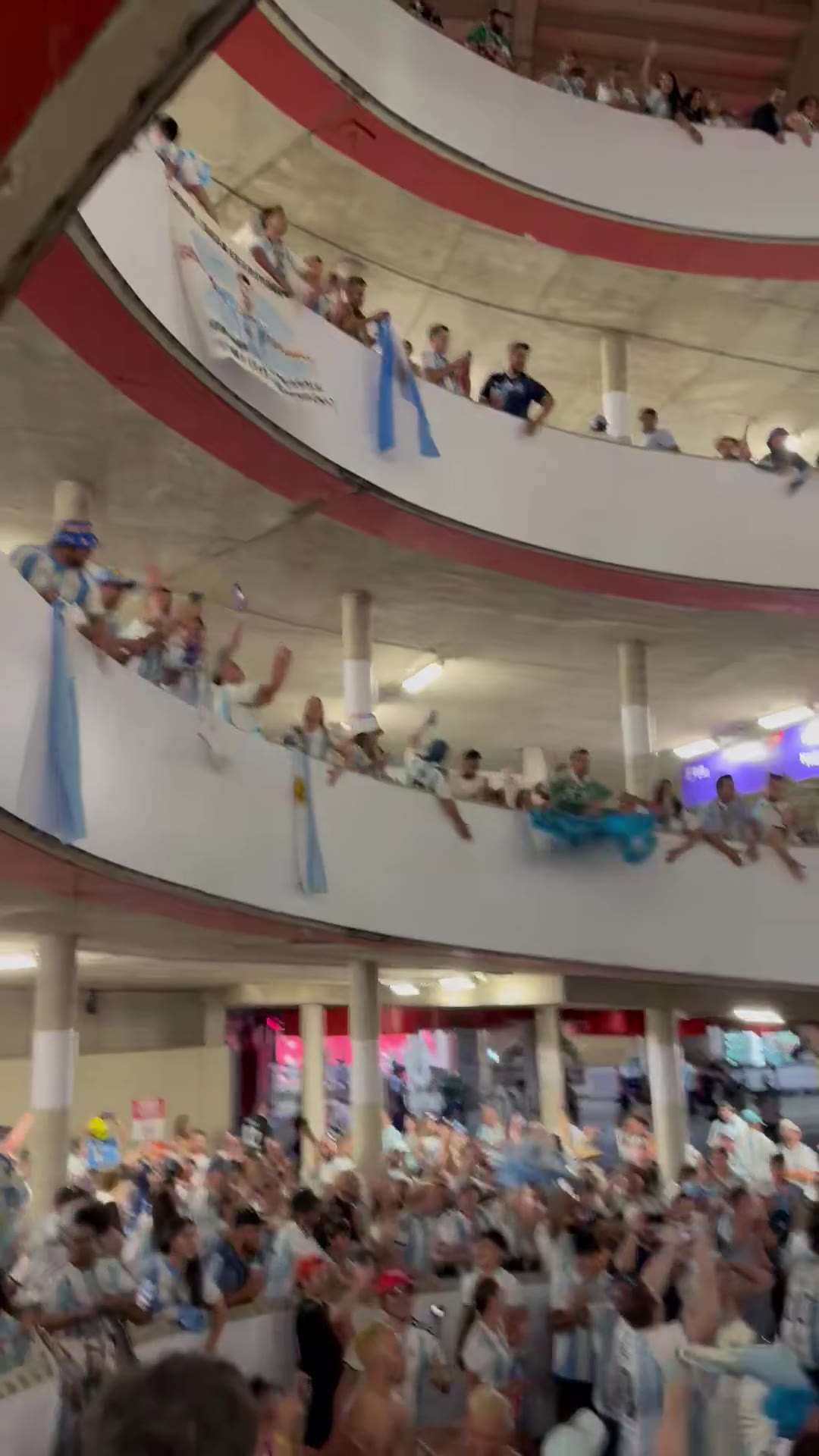 Barstool Sports: Messi was masterful on Mahomes field and Argentina fans took over Arrowhead 

What a night  https://t.co/WCV5vB0t9r
