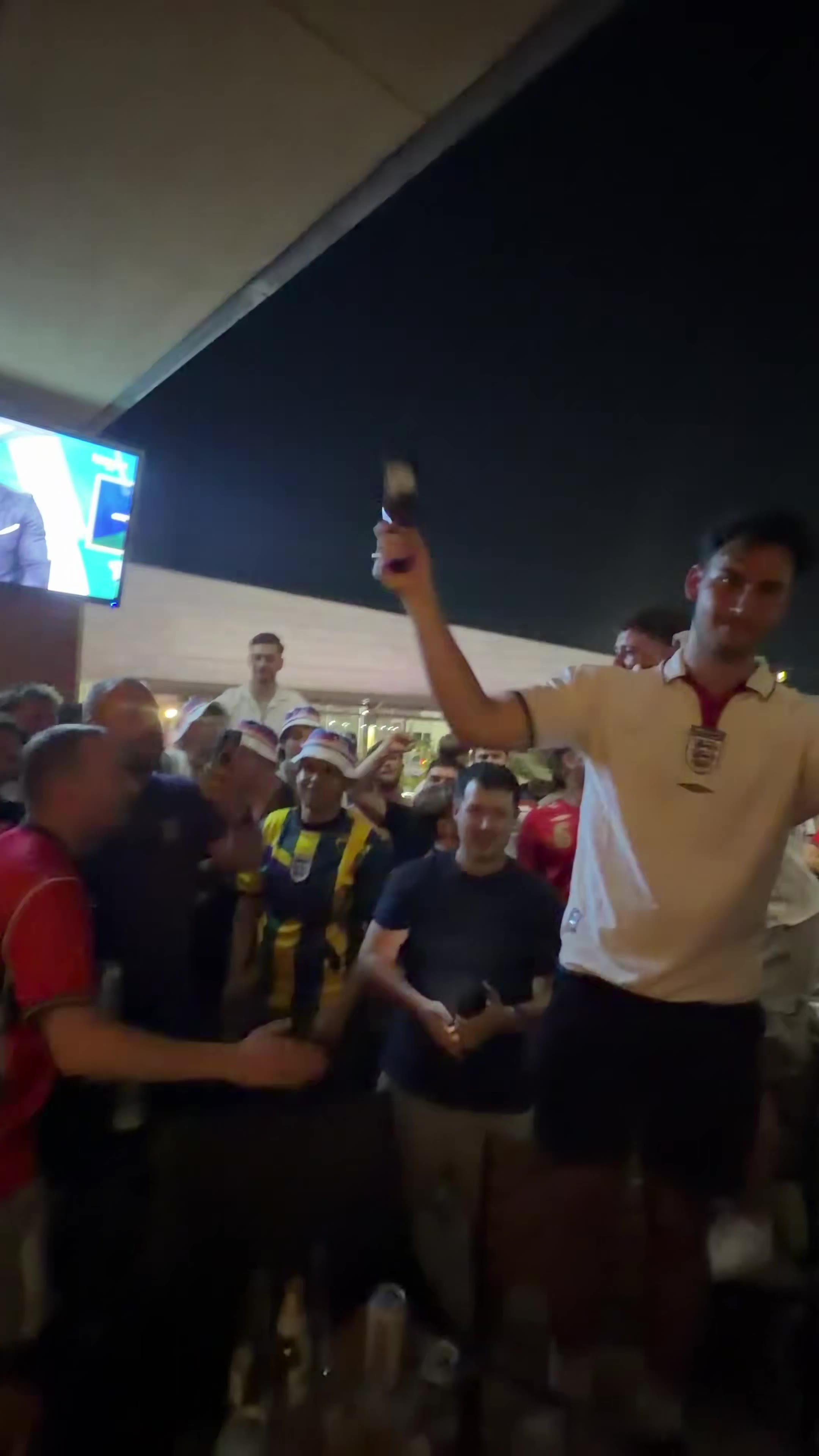 Barstool Sports: Naturally, England fans are taking shots at The Scots

“You can shove your fucking bagpipes up your arse”  https://t.co/