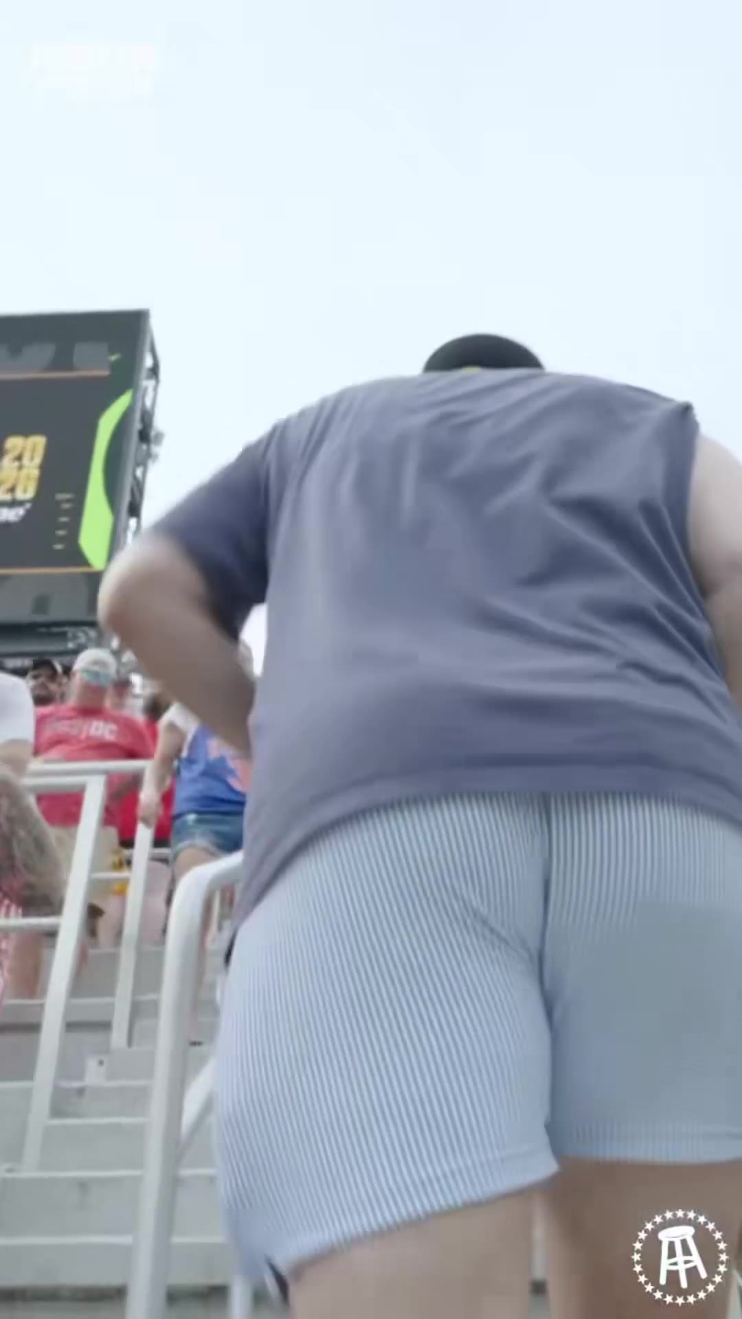 Barstool Sports: FEED THE SNAKE

Katic and Dana Beers went down to Washington DC to try to set the Cup Snake Record https://t.co/g2ji9gD9