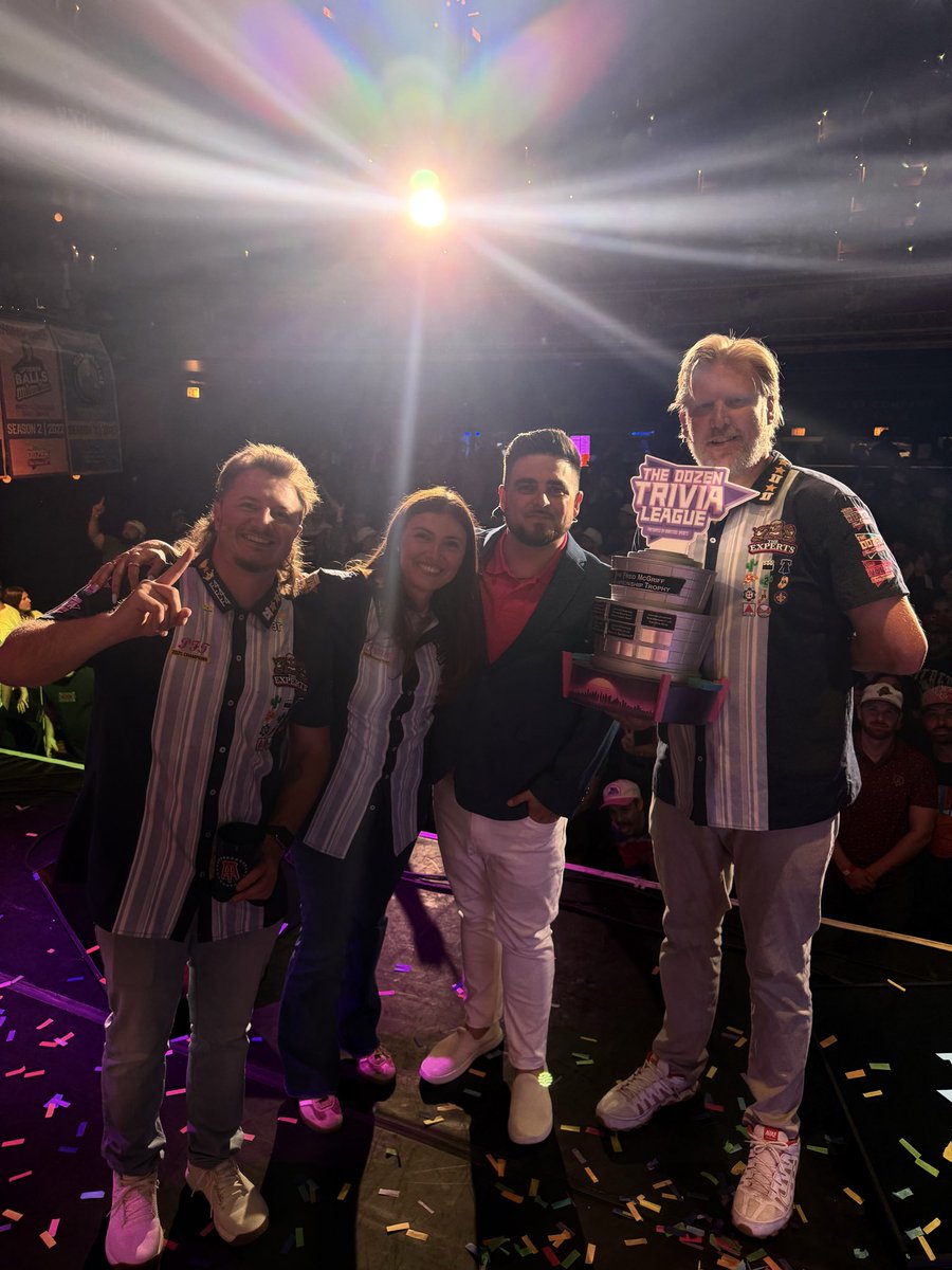 PFT Commenter: Congrats to @BarstoolFran and @BFW. Back to back @TheDozenTrivia champs.
17-1 the perfect season https://t.co/087DwrHT