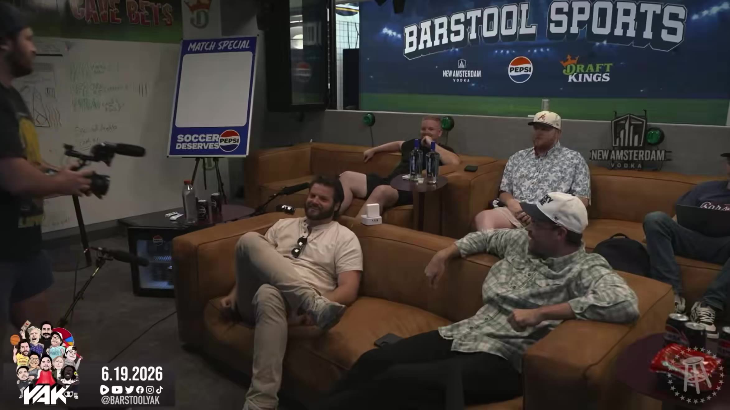 The Yak Survives Glenny, Mintzy, and Jelloman in One Friday