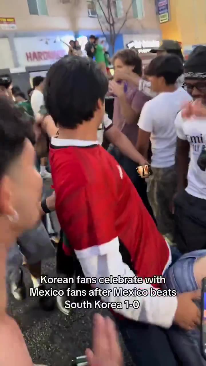 Barstool Sports: Think South Korea fans are already over the World Cup loss to Mexico https://t.co/9fqGhdthJd
