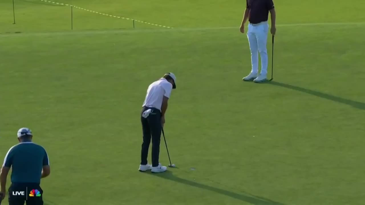 Fore Play: Miles Russell is 17 years old.

He just made the cut at the U.S. Open.

STUD. https://t.co/vutOVGbdkv