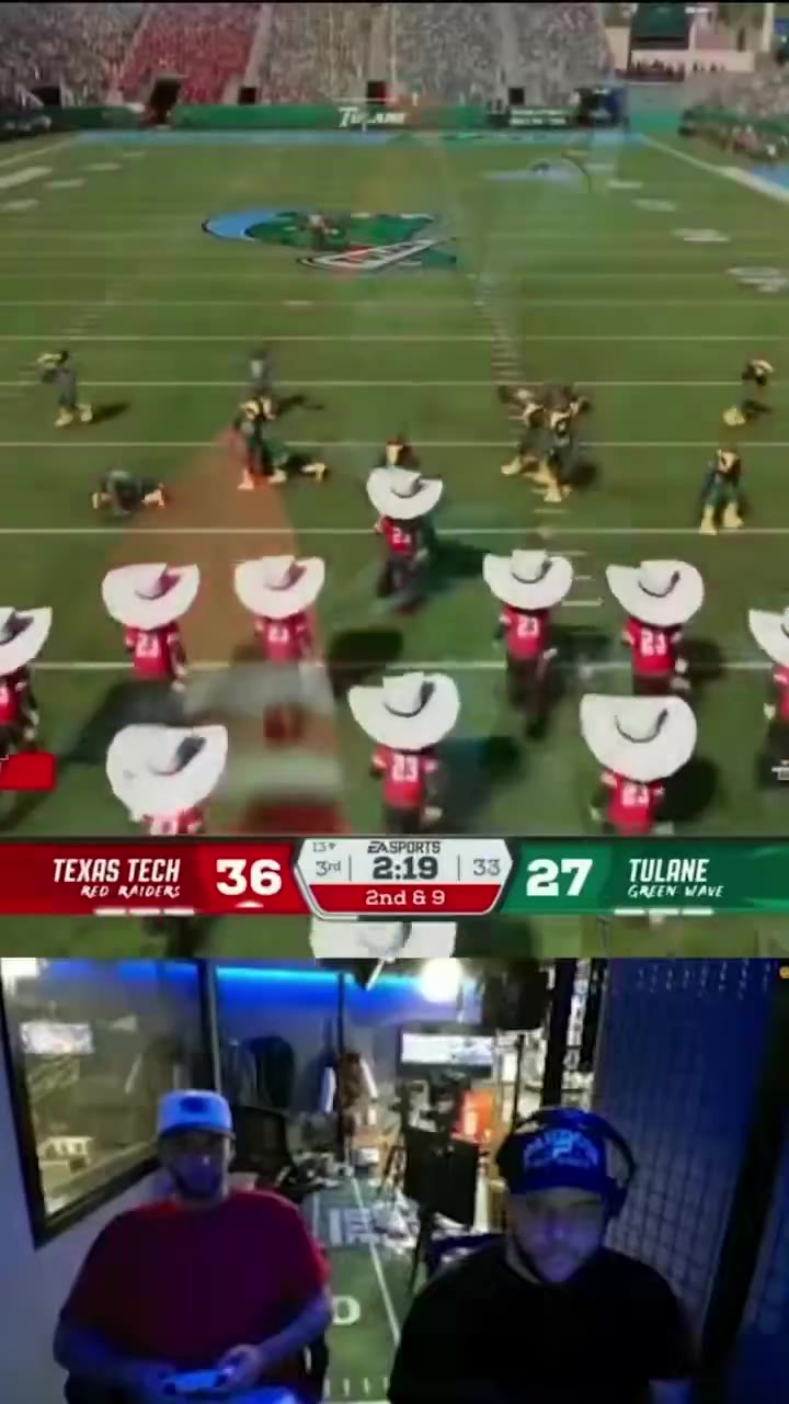 Pardon My Take: Jeffrey with the cart wheel fumble recovery touchdown

@EASPORTSCollege #cfb27 https://t.co/R4jqoSTjsk