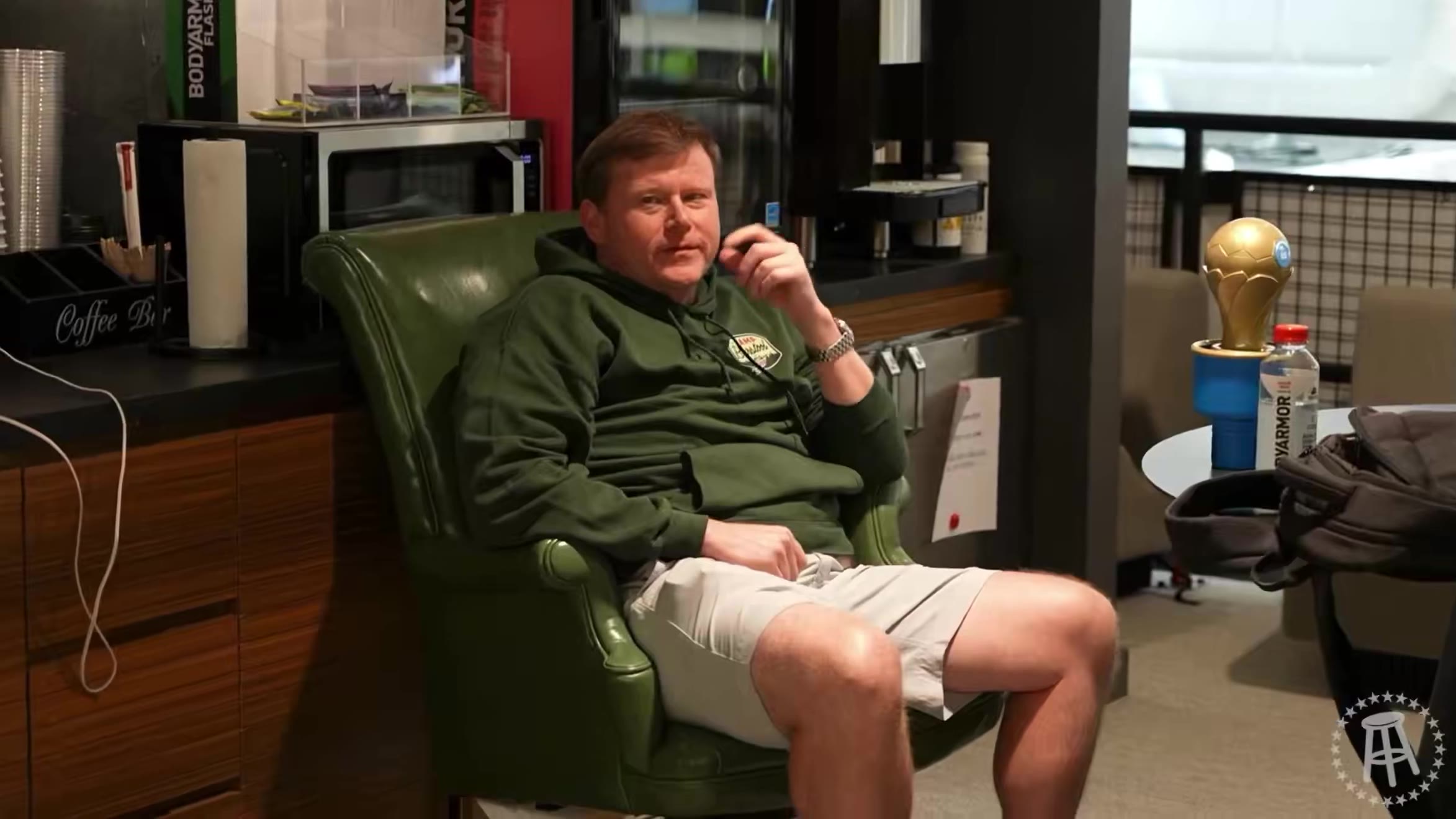 Stoolies Clubhouse 🏴‍☠️: “You come at the king you best not miss” -@StoolMintzy https://t.co/znxn4tq1q8