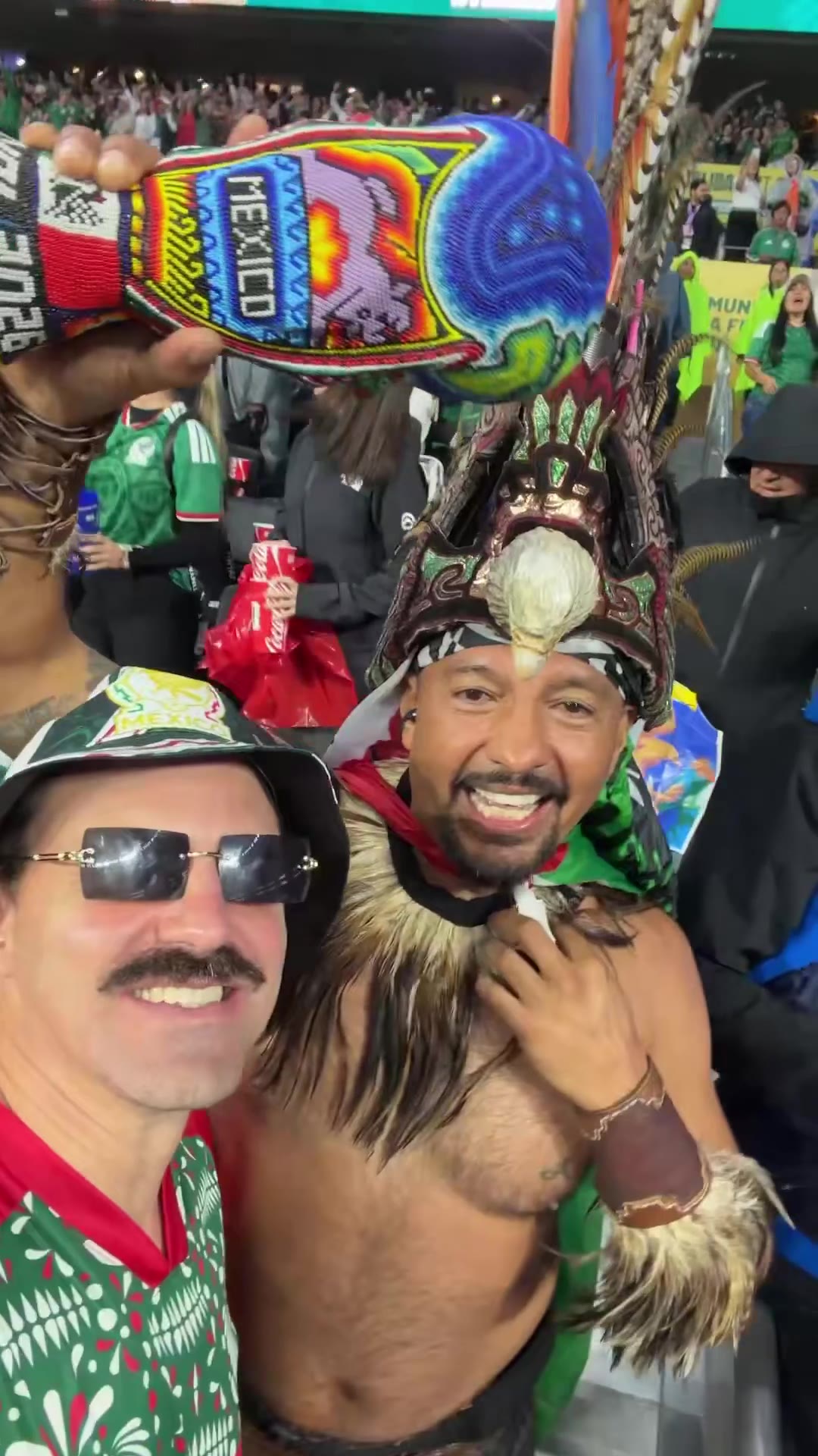 The Wonton Don: 24 Hours in Mexico City to watch them beat Ecuador! (Mini vlog) https://t.co/4Eqz79Fl1o