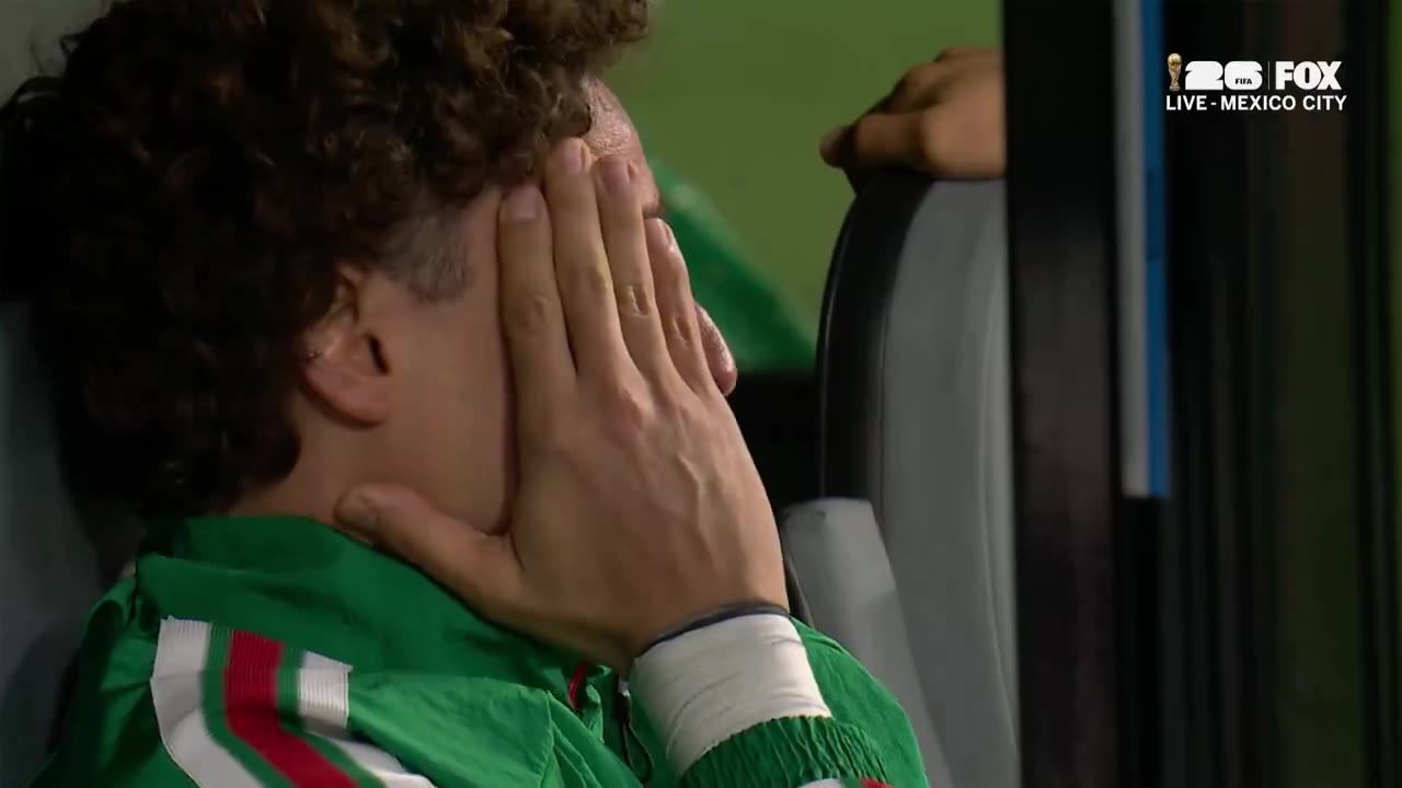 Barstool Sports: All the feels for Memo Ochoa

Thank you for the memories 🇲🇽 https://t.co/vpWlYnIUBR
