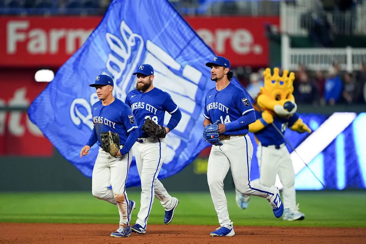 Barstool Baseball: The Kansas City Royals Accomplished 2 Feats This Week More Rare Than a Perfect Game (Not Talking About The Triple Throwi
