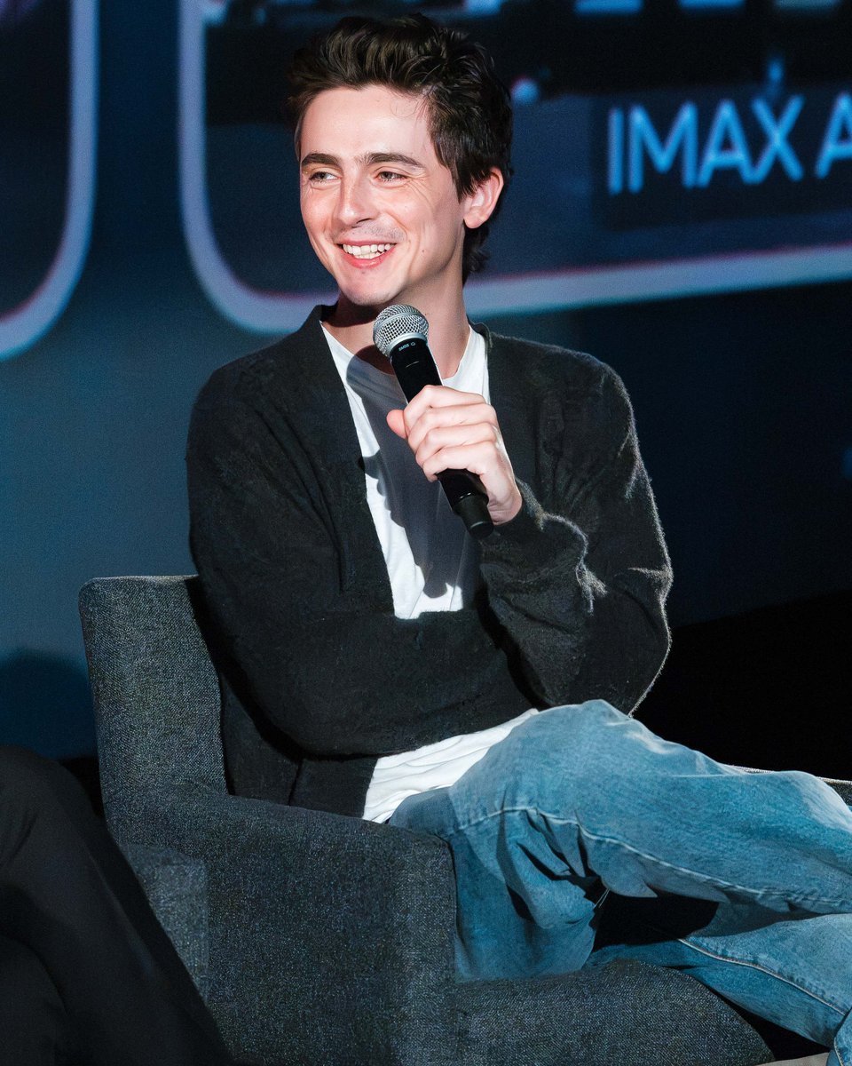Chicks in the Office: Timothée Chalamet at the 'Dune: Part Three' trailer launch in California yesterday 👏 https://t.co/2v2ULtCMOc