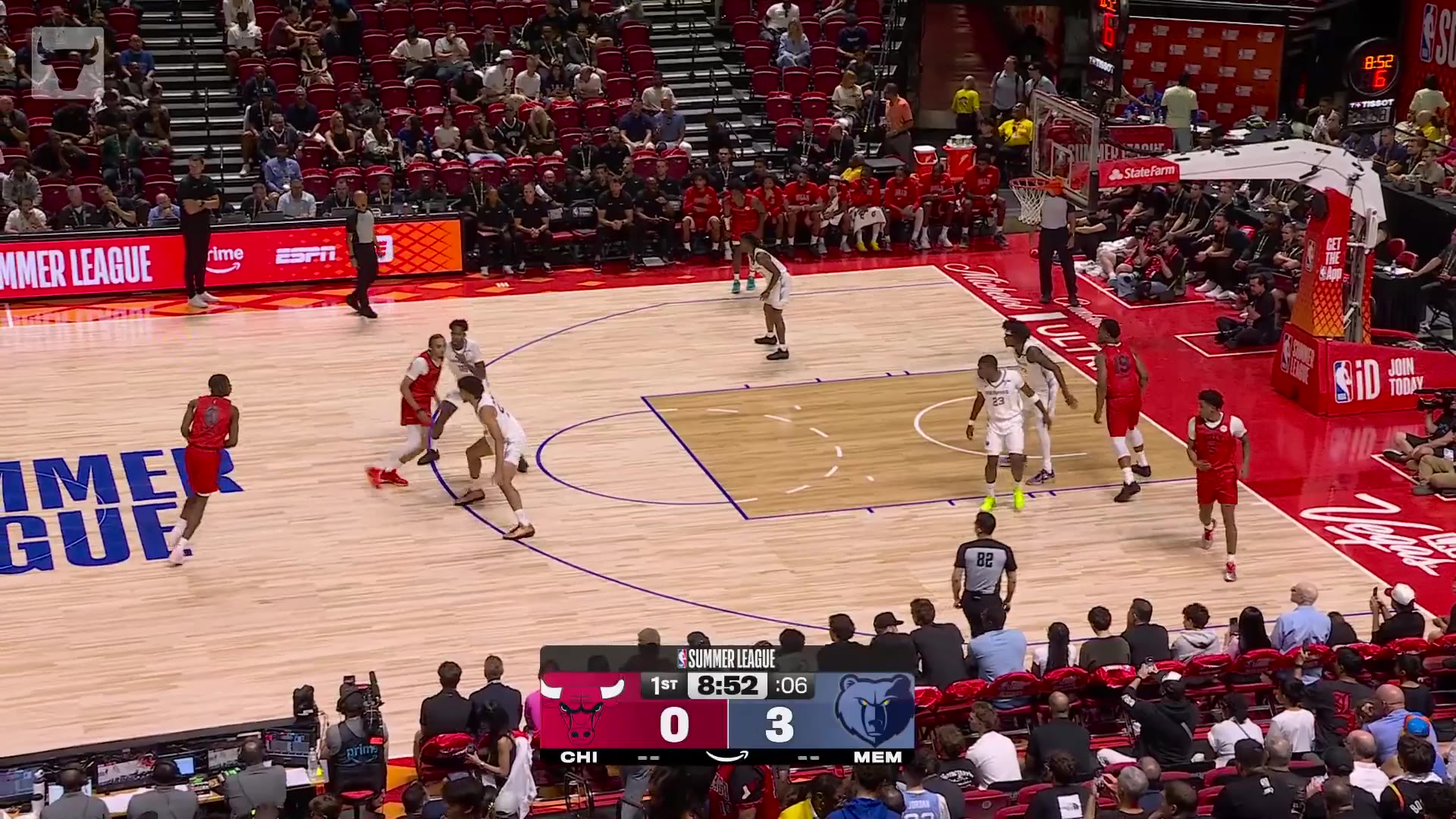 A player in a red jersey numbered 8 dunks the ball over a defender near the basket in front of a full arena crowd; a later frame shows the scoreboard reading Q3 1:15, Chicago 63 - Memphis 73, and another shows the same player number 8 in red walking away and pointing with his hand.