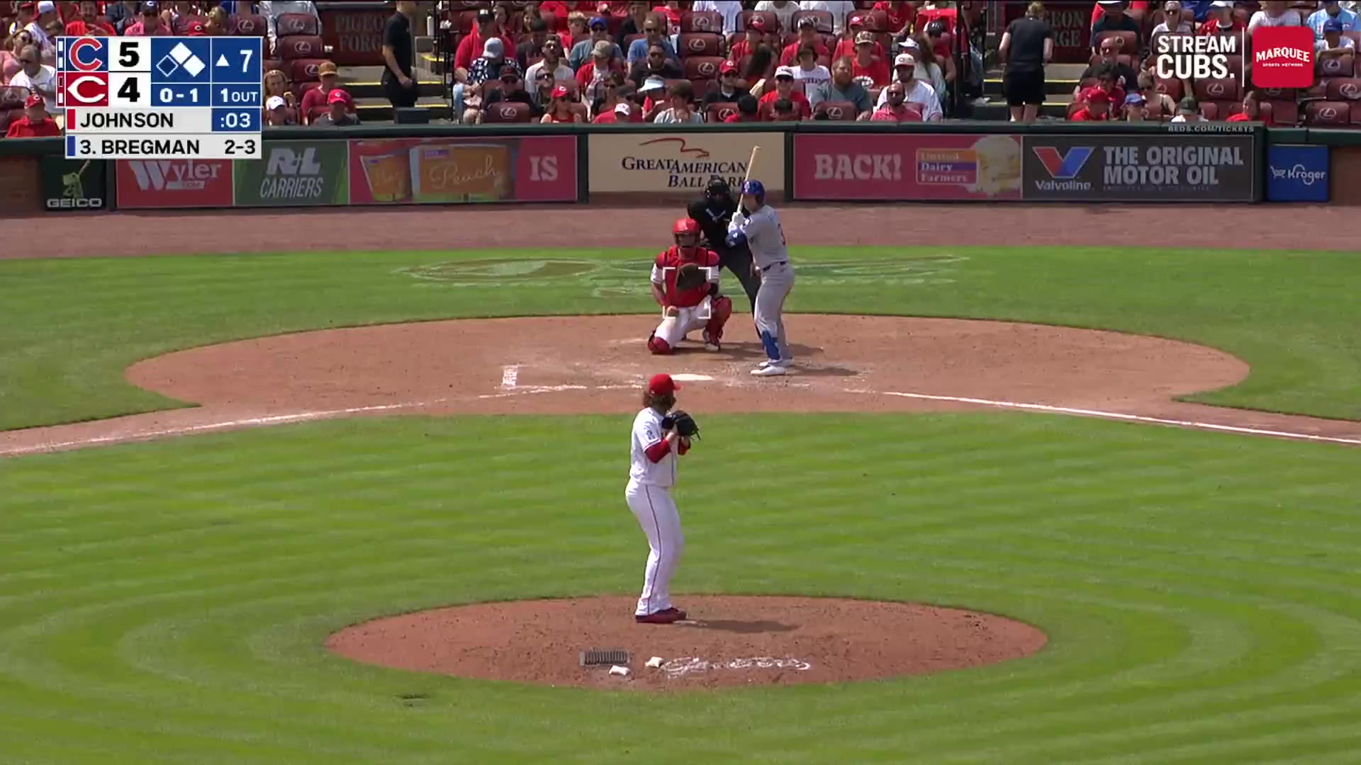 Alex Bregman rounds third base after hitting a home run in a Cubs road jersey (number 3), with an on-screen graphic reading 'ALEX BREGMAN 9TH HOME RUN THIS SEASON'; a later shot shows the Cubs scoreboard reading Cubs 8, Reds 4 in the 7th inning with 'DISTANCE: 387 FT' displayed, and a Marquee Sports Network / StreamCubs watermark visible.