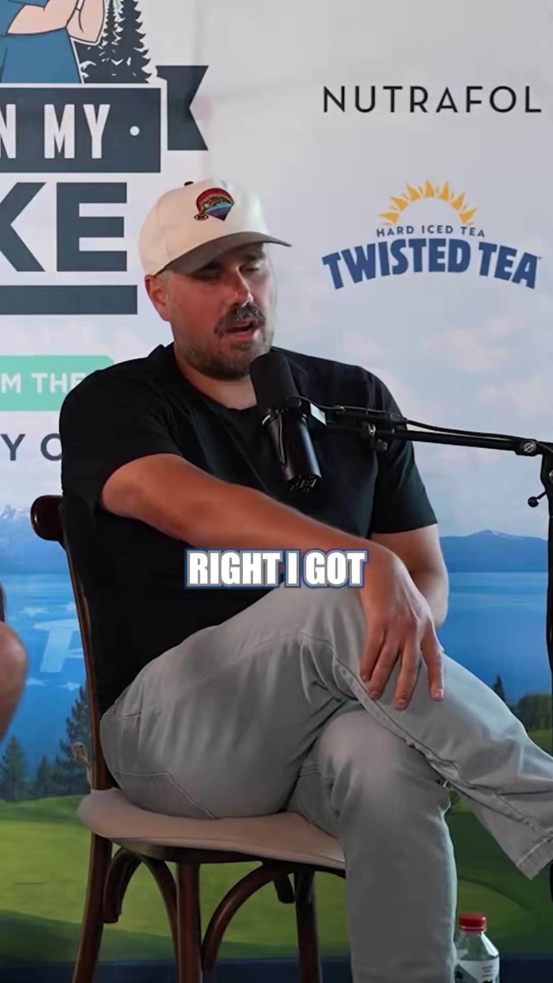 Pardon My Take: Tony Romo kept the blank hat from a pizza Hit commercial and wears it to this day https://t.co/2PnVARMQ2D