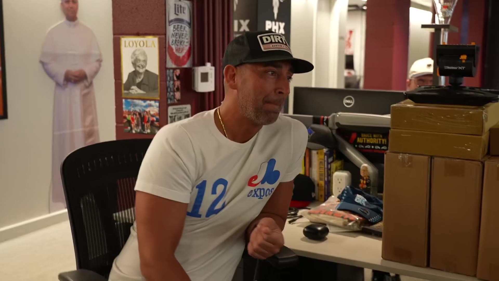 Viva La Stool: Luckily, we got to the VivaTV footage of @DanteTheDon and @ChuckNaso before Dante could delete it https://t.co/teV5rZlSp