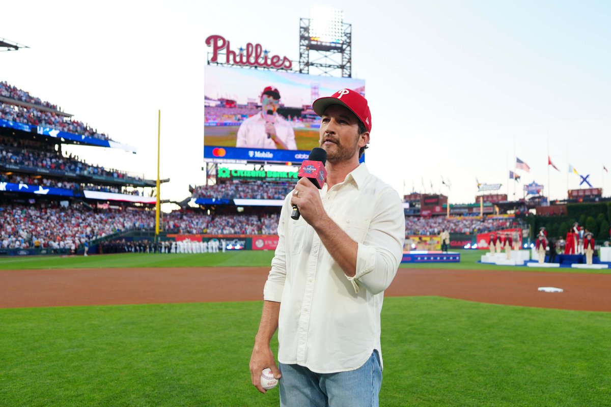Chicks in the Office: Miles Teller kicked off the MLB All-Star game in Philly this week ⚾️