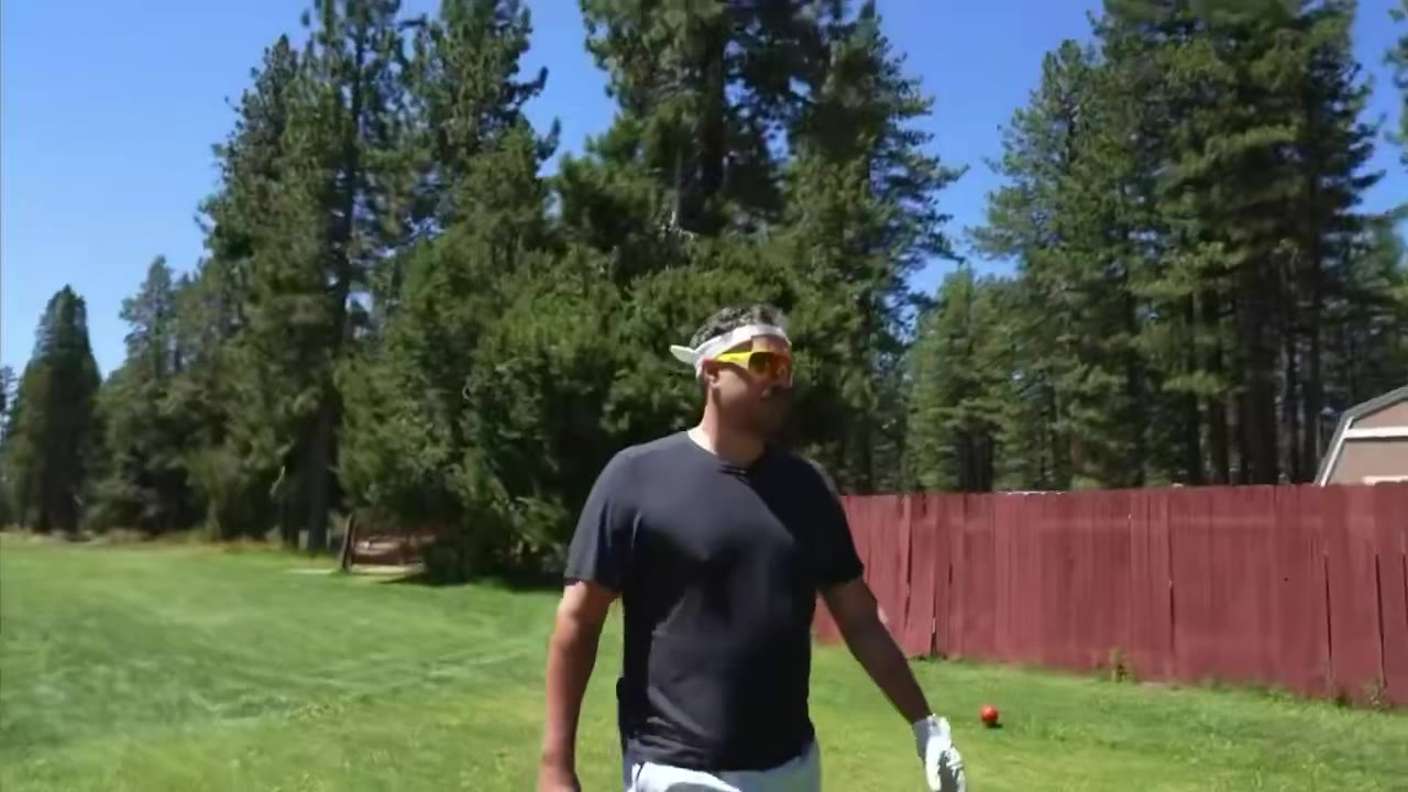 Viva La Stool: Hot start to the match today https://t.co/pnD4OCk81O