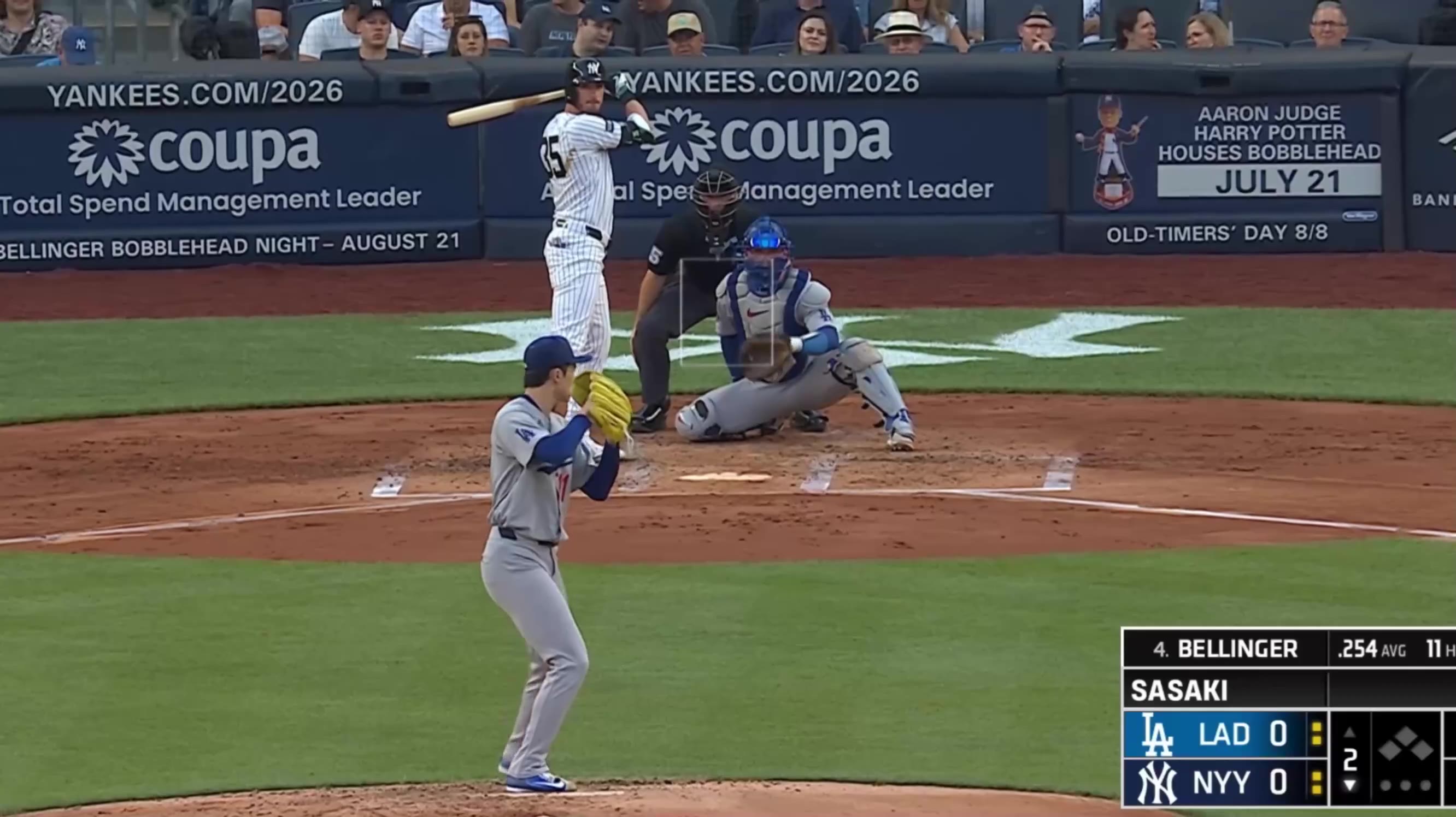 Rob Friedman: Rōki Sasaki, Gross 93mph Splitter. 🤮 https://t.co/8M6e0TLatr