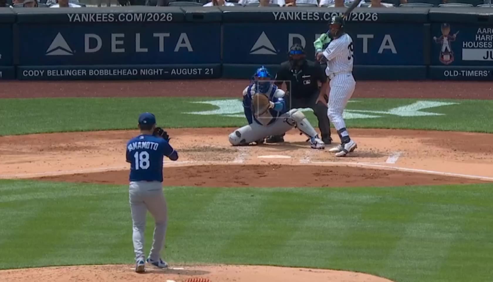 Rob Friedman: Yoshinobu Yamamoto, Painted 96mph Back Door Two Seamer. 🖌️🎨 https://t.co/4933o5EAY8