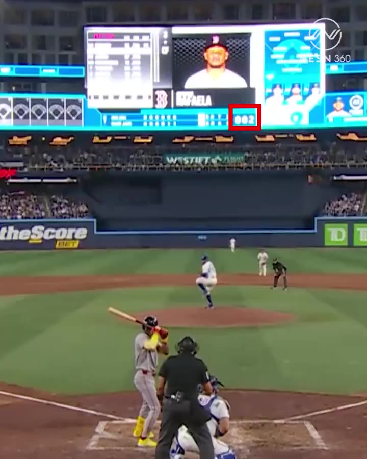 Barstool Baseball: YOU CAN’T JUST CHANGE THE OUTS MID-PLAY!!! https://t.co/Zhaoba7TQ0
