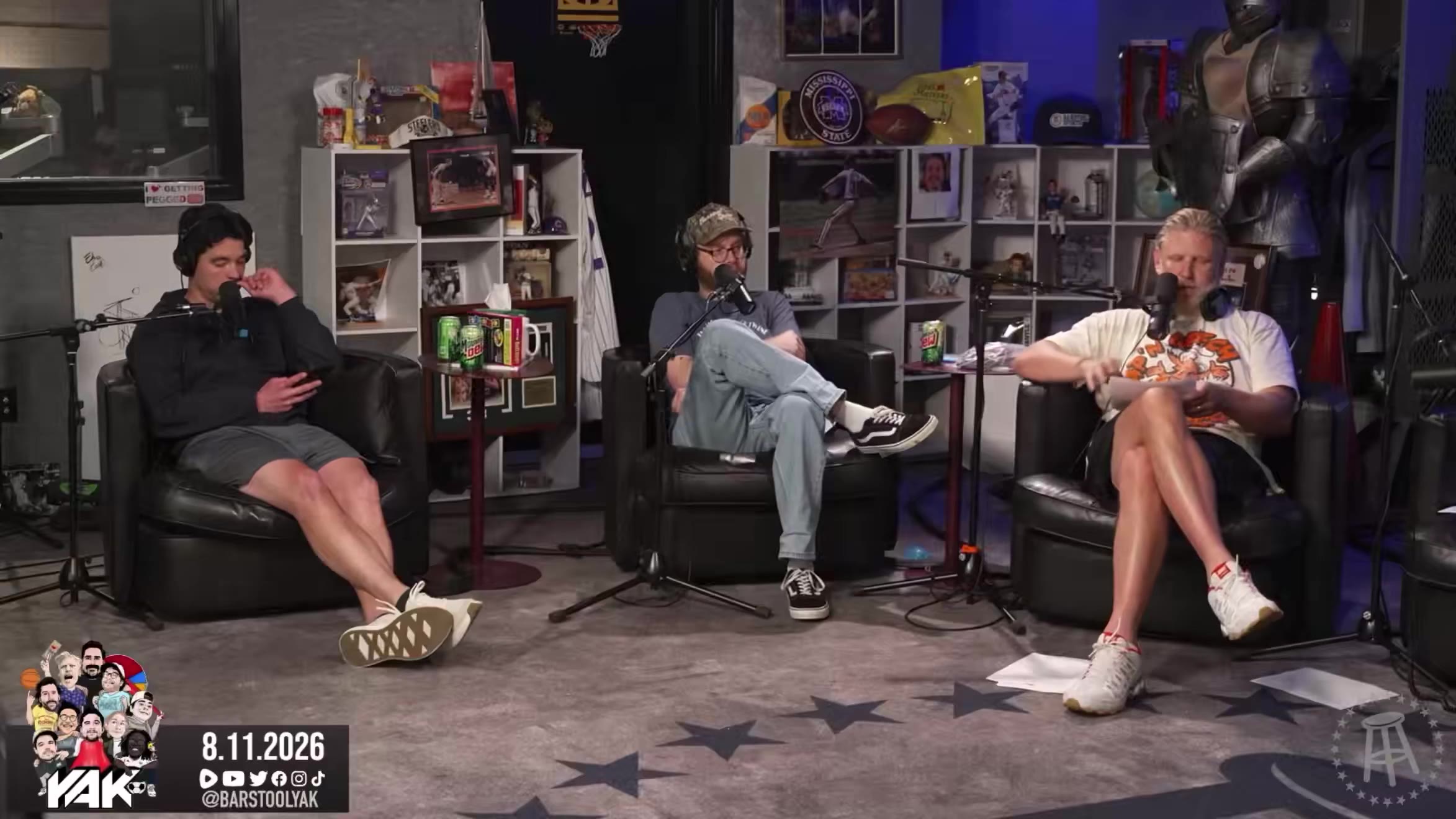 Viva La Stool: Things got very contentious trying to get Chef Donny back on the show https://t.co/zGM1Jy62Zq