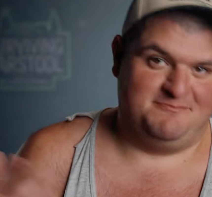 Pat: The real story of this episode is how @Glenny_balls shirt was able to stay in tact https://t.co/Fn6t6cjsw0