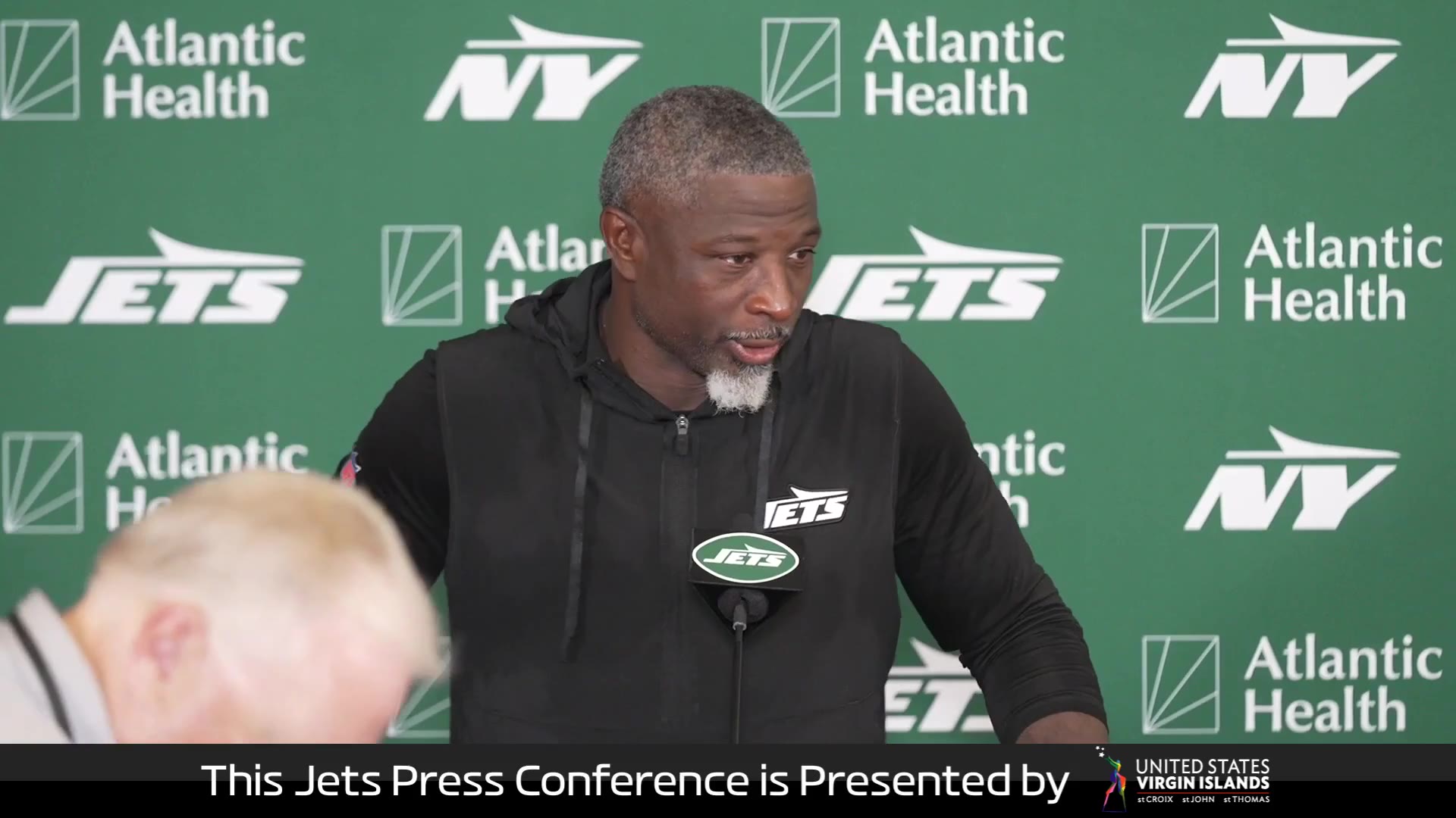 Adam Schefter: Jets HC Aaron Glenn said RB Breece Hall will be out 2-3 weeks, but he expects him to be ready for the regular season ope