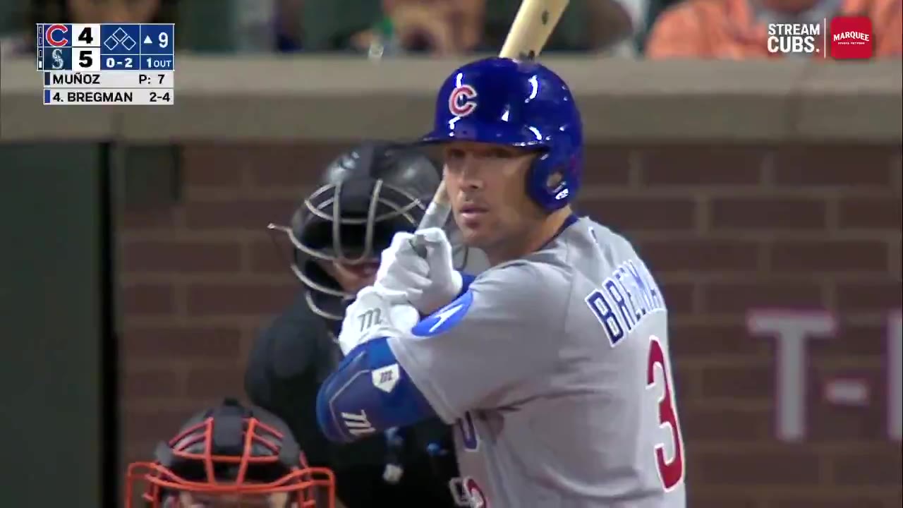 Barstool Chicago: ALEX BREGMAN TIES THIS ONE UP https://t.co/3BfOKwH7Si