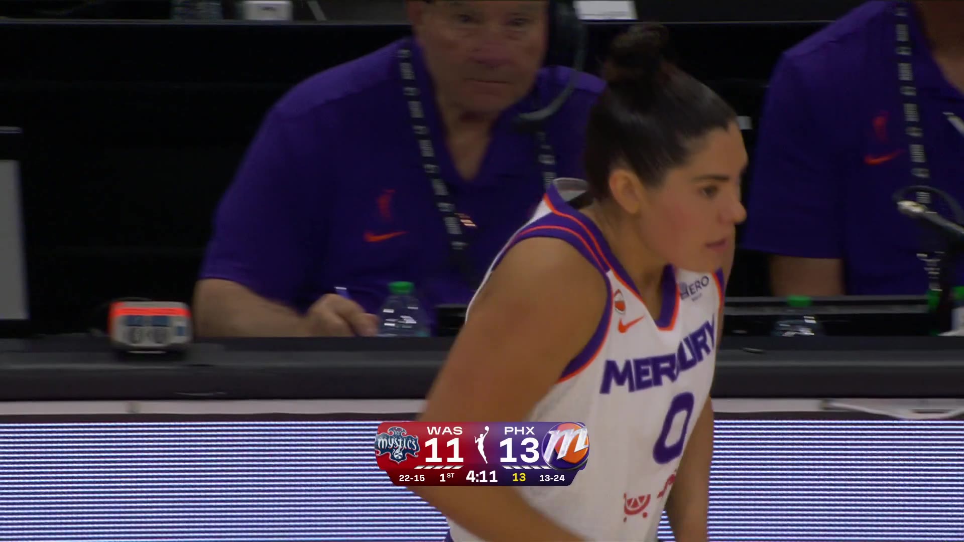 ClutchPoints: Listen to the crowd as Kelsey Plum makes her entry with the Mercury 🙌