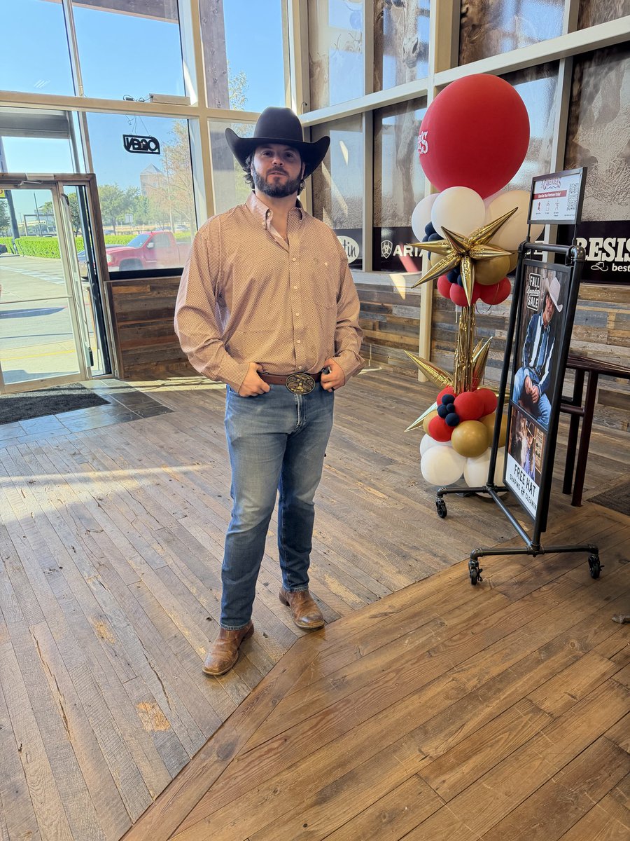 Nicky Smokes: Me and @TBob53 hit Cavenders for a game day fit and my God does he look incredible