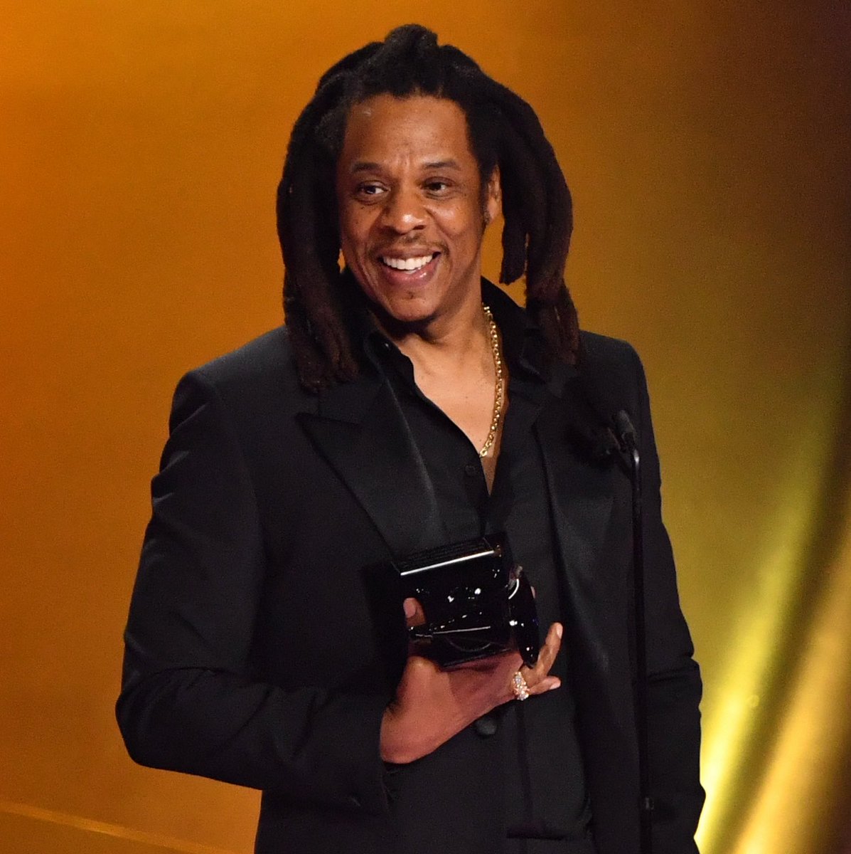 Complex: Jay-Z has reportedly picked himself to headline the 2027 Super Bowl halftime show.

According to Puck News, multiple sou